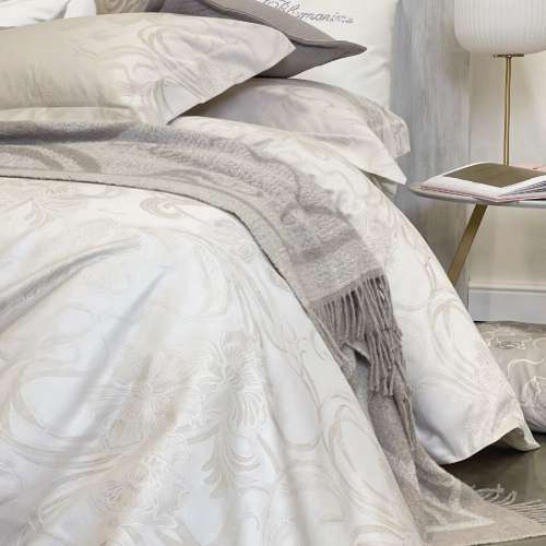 Luxury Embroidery Comforter Set Bed-in-a-bag