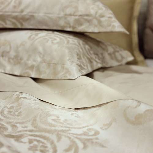 Borrego Comforter Set